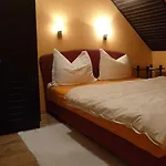 Edina Apartman *