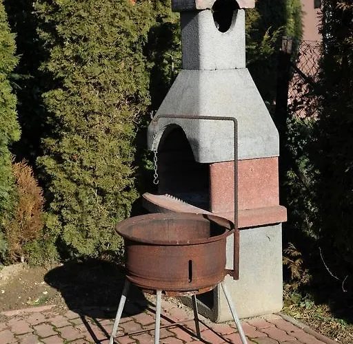 Edina アパート *